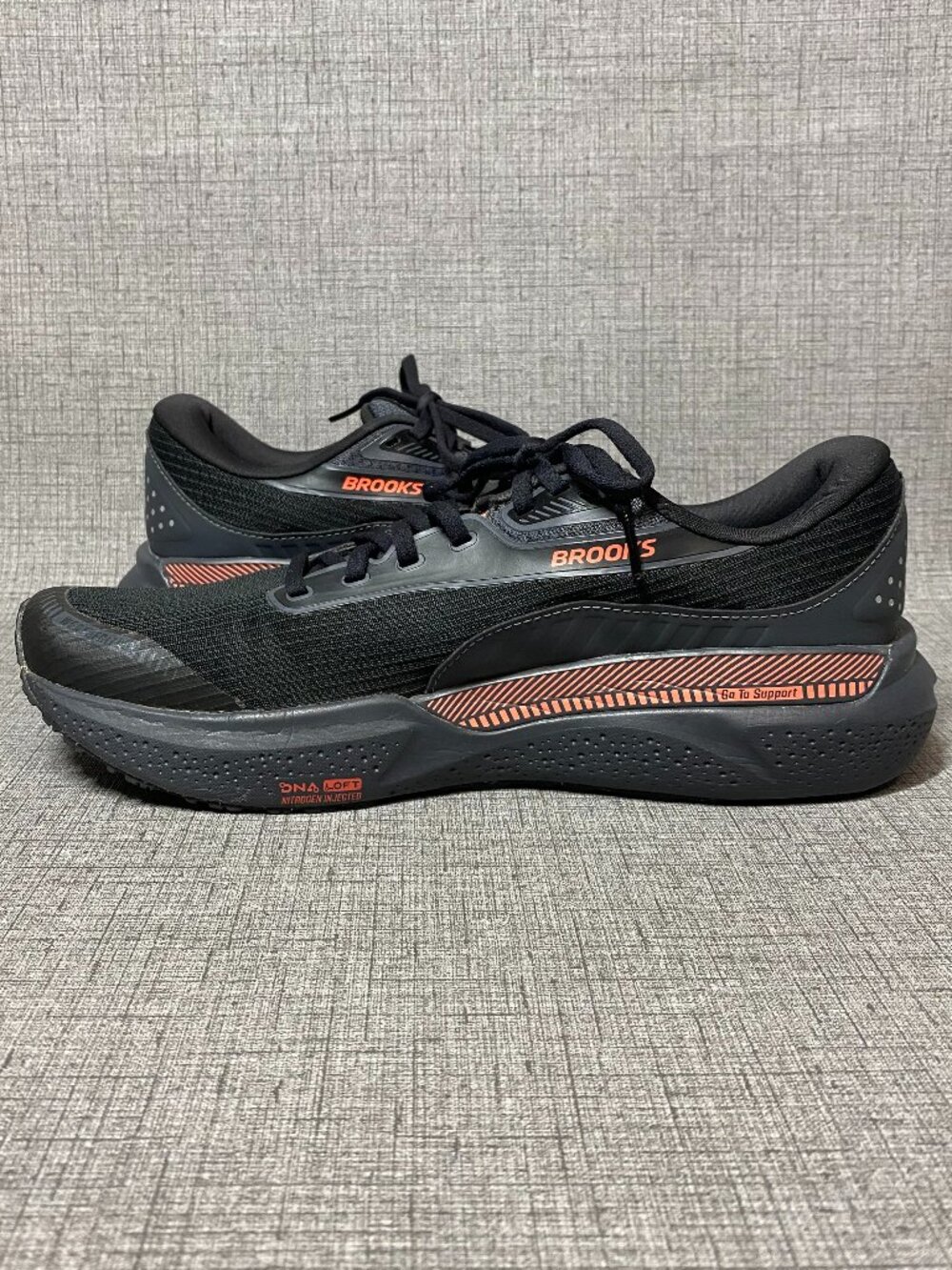 BROOKS ADRENALINE GTS 24 BLACK EBONY & HOT CORAL RUNNING SNEAKERS WOMENS 11.5 - Picture 6 of 9
